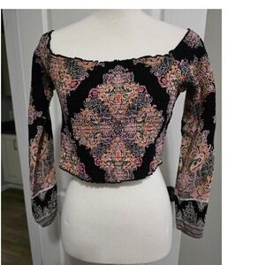 Band of Gypsies Womens Smocked Off‎ Shoulder Crop Top Black Paisley Medallion M